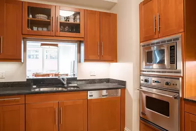 1 Charles St S #5G, Boston, MA 02116 - Photo 7