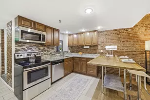 39 Hemenway St, Boston, MA 02115 - Photo 1