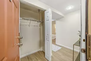 39 Hemenway St, Boston, MA 02115 - Photo 13