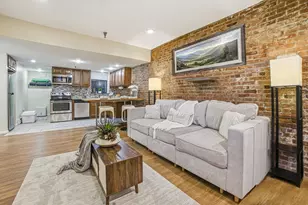 39 Hemenway St, Boston, MA 02115 - Photo 5