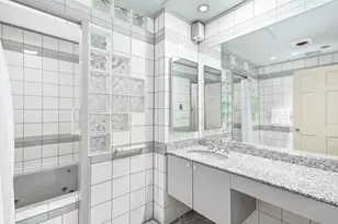 319 Marlborough St, Boston, MA 02116 - Photo 33