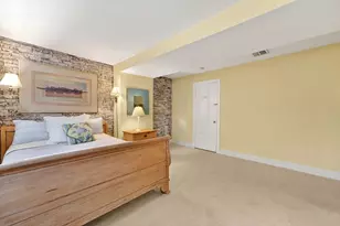 319 Marlborough St, Boston, MA 02116 - Photo 25