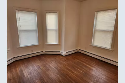 107 Hollingsworth Street #01, Lynn, MA 01902 - Photo 5