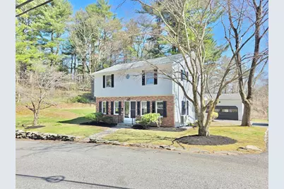 8 Wolf Hill Rd, Smithfield, RI 02917 - Photo 1