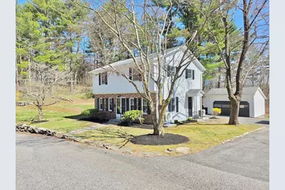8 Wolf Hill Rd, Smithfield, RI 02917 - Photo 3