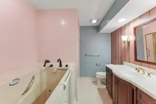 42 Fairway Dr, Plymouth, MA 02360 - Photo 19