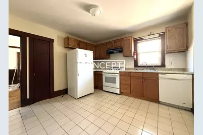 28 Alewife Brook Pkwy #2, Cambridge, MA 02140 - Photo 7