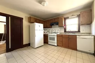 28 Alewife Brook Pkwy, Cambridge, MA 02140 - Photo 7