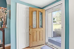 33 Algonquin Rd, Canton, MA 02021 - Photo 3