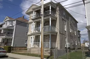 1146 Slade St, Fall River, MA 02724 - Photo 3