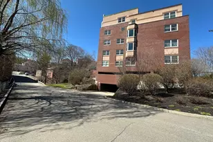 1 Watermill Pl, Arlington, MA 02476 - Photo 23