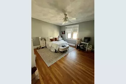 659 E 6th St, Boston, MA 02127 - Photo 7