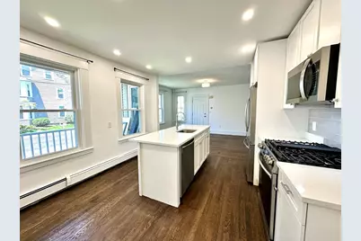 70 Gardner St #1, Waltham, MA 02453 - Photo 3