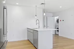 16 Boardman St, Boston, MA 02128 - Photo 21
