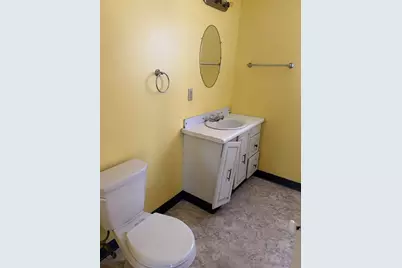 61 Old South Street, Northampton, MA 01060 - Photo 15