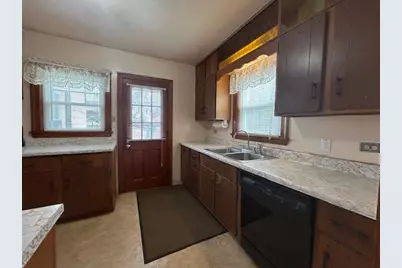 73 Sand St, Gardner, MA 01440 - Photo 7