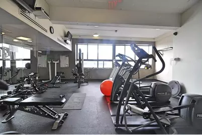 12 Stoneholm #503, Boston, MA 02115 - Photo 9