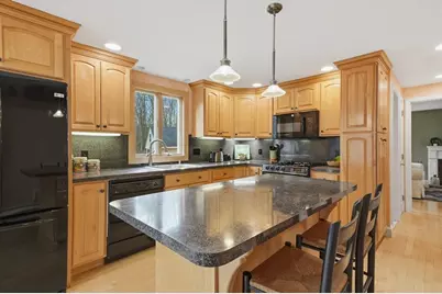 27 Marlboro Road, Georgetown, MA 01833 - Photo 11