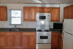 180 Myrtle, Lynn, MA 01905 - Photo 3