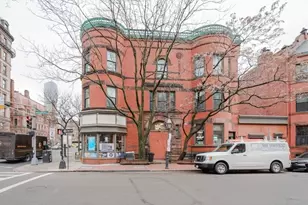 424 Marlborough St, Boston, MA 02116 - Photo 1