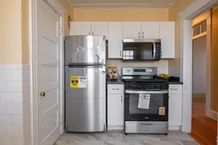 434 Essex St, Salem, MA 01970 - Photo 17