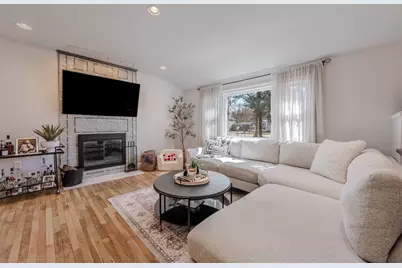 6 Third St, Tewksbury, MA 01876 - Photo 9