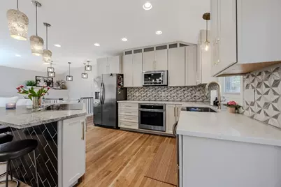 6 Third St, Tewksbury, MA 01876 - Photo 5