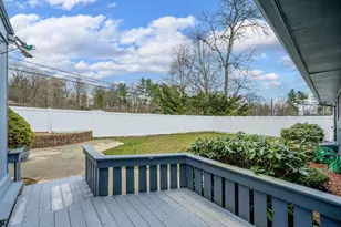 37 Bemis Rd, Holyoke, MA 01040 - Photo 39