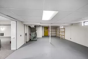 37 Bemis Rd, Holyoke, MA 01040 - Photo 37