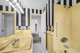 37 Bemis Rd, Holyoke, MA 01040 - Photo 25