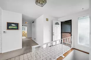 37 Bemis Rd, Holyoke, MA 01040 - Photo 3