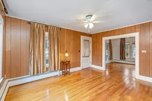 40 Congress St, Amesbury, MA 01913 - Photo 3