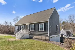 263 Phineas St, Dracut, MA 01826 - Photo 1