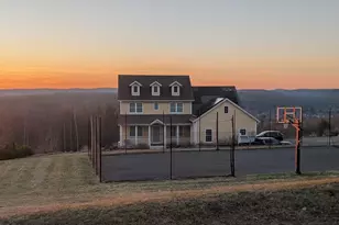 456 Ridge Rd, Athol, MA 01331 - Photo 1