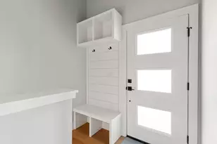 308 Newton St, Waltham, MA 02453 - Photo 3