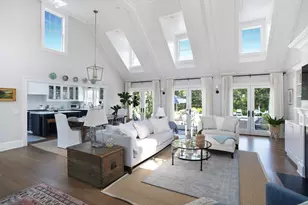 8 Paddock Rd, Oak Bluffs, MA 02557 - Photo 9