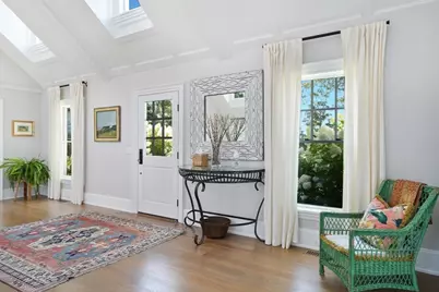 8 Paddock Rd, Oak Bluffs, MA 02557 - Photo 9