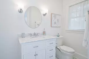 8 Paddock Rd, Oak Bluffs, MA 02557 - Photo 31