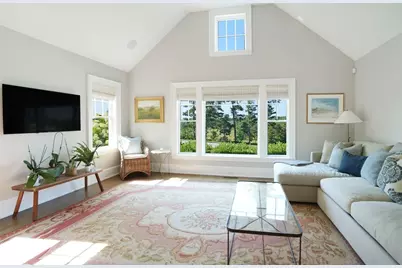 8 Paddock Rd, Oak Bluffs, MA 02557 - Photo 17