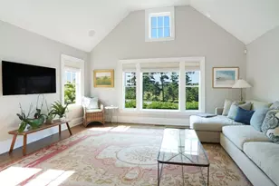 8 Paddock Rd, Oak Bluffs, MA 02557 - Photo 17