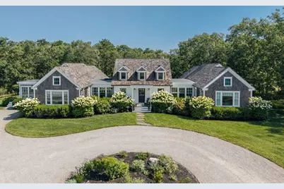 8 Paddock Rd, Oak Bluffs, MA 02557 - Photo 5