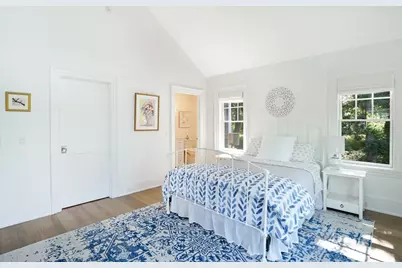 8 Paddock Rd, Oak Bluffs, MA 02557 - Photo 29