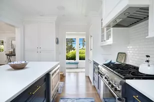 8 Paddock Rd, Oak Bluffs, MA 02557 - Photo 15