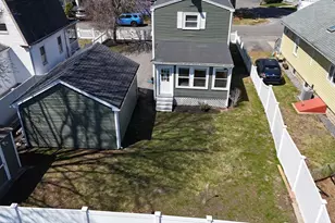 52 Glenwood Rd, Lynn, MA 01904 - Photo 37