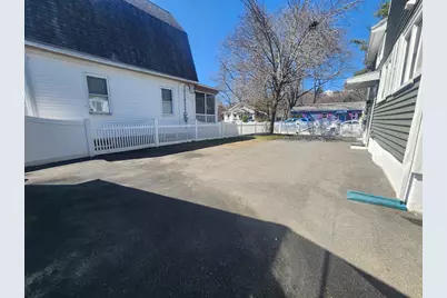 52 Glenwood Rd, Lynn, MA 01904 - Photo 41