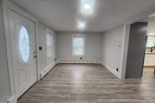 52 Glenwood Rd, Lynn, MA 01904 - Photo 5