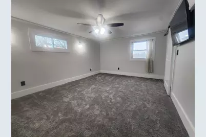 52 Glenwood Rd, Lynn, MA 01904 - Photo 23