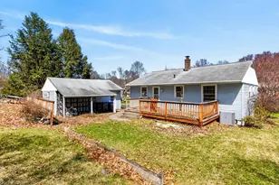 27 Robin Rd, Westborough, MA 01581 - Photo 3