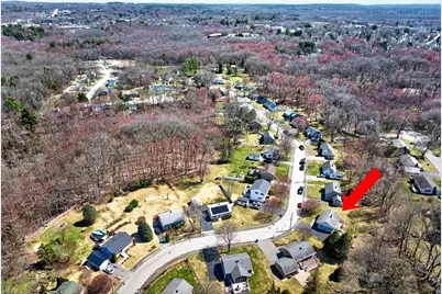 27 Robin Rd, Westborough, MA 01581 - Photo 19