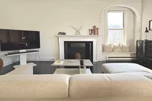 17 Gloucester St, Boston, MA 02115 - Photo 9